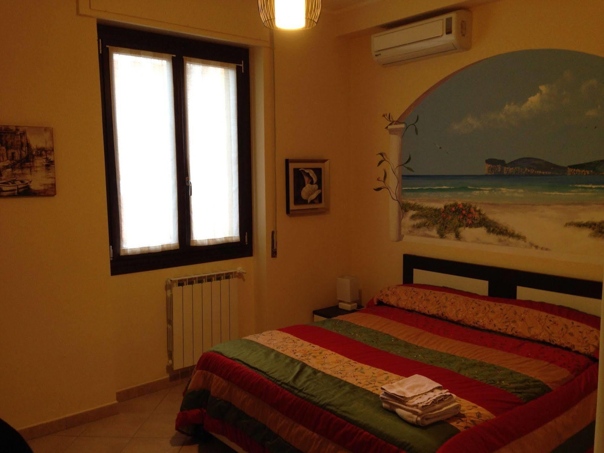 B&B La Porta Accanto Sassari Exterior foto